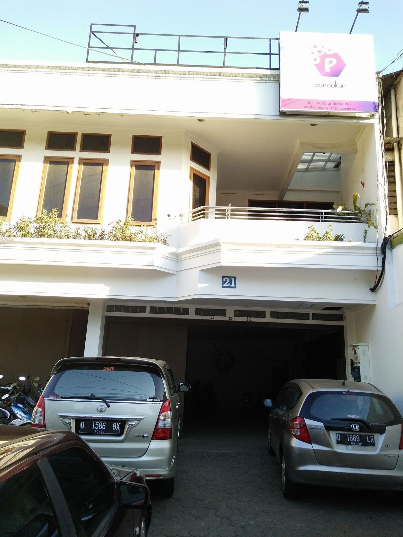 Peta Hostel Bandung Ngoại thất bức ảnh